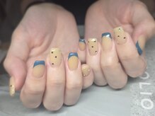 マニル アンド ネトラ(manil & netola)/ストーンドットネイル