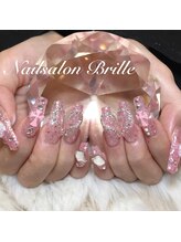 エスフィーネイルサロン ブリーユ(Esfy nailsalon Brille)/ハートチェーンネイル