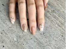 レイ ネイルアンドセレクトショップ(Lei Nail&Selectshop)/ドットネイル×ストーン