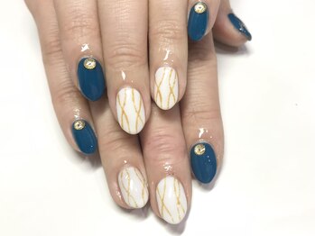 クォーターリゾートネイル(QUARTER RESORT nail)/ストライプネイル☆