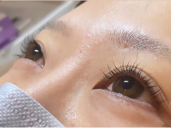 ザラボアングゥ(The Labo ungu)/パリジェンヌラッシュリフト