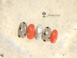 ドットラメネイル