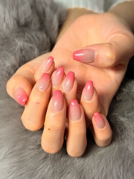 センシー ネイル スタジオ(Sensy Nail Studio)/大人可愛いピンクグラデ