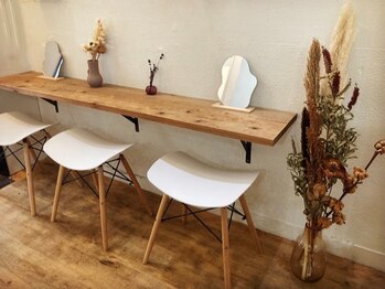 プレイン(PLAIN)/《メイクスペース》