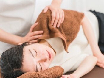 ははとこ均整院の写真/痛い所が原因とは限らない？国家資格保持、整体学校助講師経験者が骨格矯正、ツボで伝統的整体を施術！
