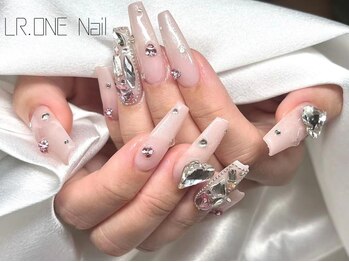 ルラワンネイル(LR.ONE Nail)の写真/≪夏♪華やかに≫ハートモチーフやリボンパーツなどかわいいパーツ・デザインがたくさん♪お子様同伴可能◎