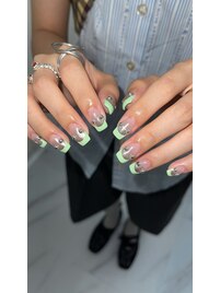 個性的フレンチネイル☆