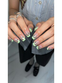 ソラール(SOLAR)/個性的フレンチネイル☆