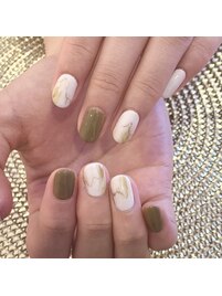 シンプルニュアンスネイル