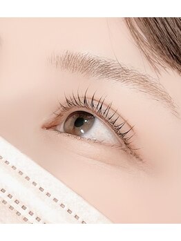 ボーンブライト(BORNBRIGHT)/