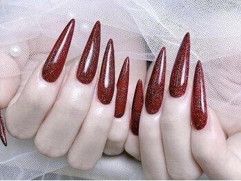 クイーンズネイルサロン(Queen's nail salon)の写真/お得にネイルを楽しみたい方にオススメクーポン有◎平日14時まで「ハンド」ワンカラー&ラメグラ ￥3990