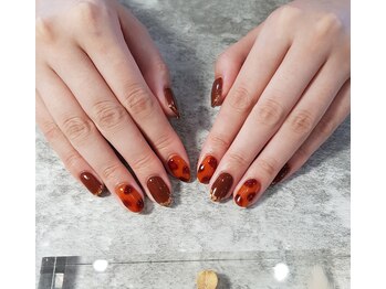 ムーラン(mulan)/べっこうネイル