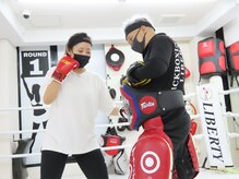 リバディ(LIBERTY)/ミット打ちはストレス発散に最高