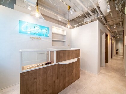 クレビア(CreBiA)の写真