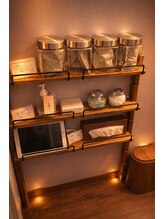 モアフェイス 池袋店(More Face)/備品