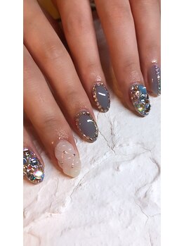 リノン(Linon)/ビジューネイル