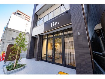 ビー 岡山田町店(Be.)/外観《お店の前に駐輪場有り》