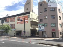 ユウユウ(悠 YOU)の雰囲気（横川駅南口の横断歩道を渡ってすぐの通いやすい隠れ家サロンです）