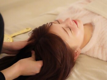 リリー(Lily)の写真/【小顔／たるみケア】自分の理想の小顔に◎お客様それぞれの癖による悩みを改善し、キレイをサポート♪