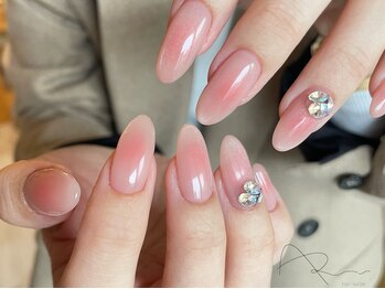 アルス 川崎(ars)の写真/上品design~トレンドart◎洗練された指先を叶える!落ち着いた空間で動画サービスを観られる贅沢nail時間を!