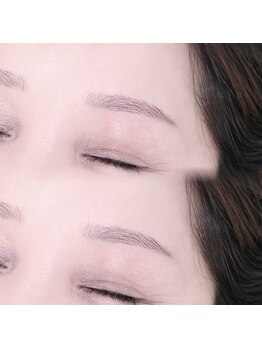 アテ ドゥ(ate deux)/眉スタイリング