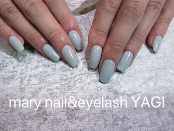 ミントグリーン