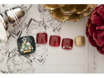 ネイルクロエ(NAIL KCLOE)/クリスマスフットネイル