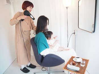 ホリデイハウス(Holiday haus)/美容師によるヘアセット