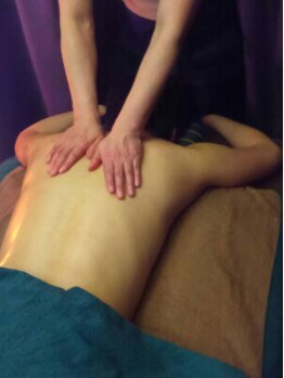 リラクゼーションサロン ロミロミ/仕事前後に利用される方も多数