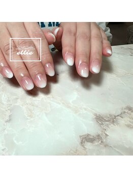 エリー(ellie)/ホワイトグラデーション