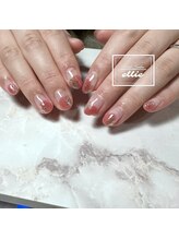 エリー(ellie)/塗りかけネイル