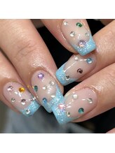 ビー 中町(bii)/宝石フレンチネイル