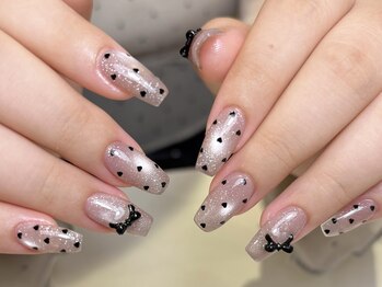 レネール バイ レミア(renelle by REMIA)の写真/【マグネットネイル導入店】ストーンつけ放題！シンプル～ゴージャスまでお気に入りのネイルに◎