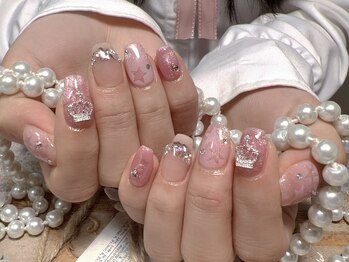 モアネイル 新宿/チップスカルプ/持ち込み/新宿