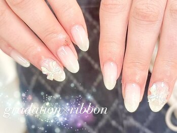 ビビネイル(BIBI Nail)の写真/【初回オフ無料】上品で大人可愛い最新トレンドデザイン多数！豊富な定額アートで華やかな指先に彩る…♪