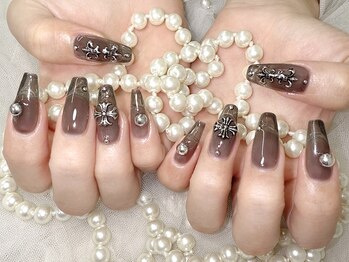 アルスネイル(Ars nail)の写真/自然な長さだしで憧れのロングネイルに♪爪の形にお悩みの方や爪が折れてしまった方にも◎パラジェル変更可