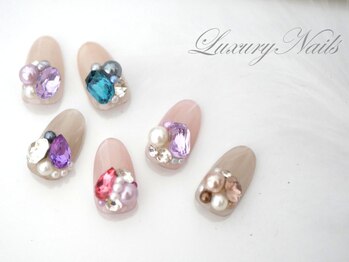 ラグジュアリーネイルズ カワグチ(Luxury Nails Kawaguchi)/ワンカラー&3Dジュエルビジュー