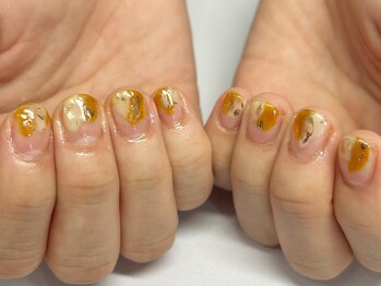 定額シンプル　塗りかけネイル