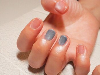 ビューティトリップ(Beauty TRIP)/マグネットの２色使いが可愛い