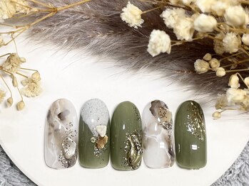 ネイルルームシャイン/