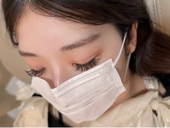 ポンヌ(ponne.)の写真/【バインドロック/ダブルフラットで濃密ボリューム感◎】自まつげの負担を最小限に抑えモチも◎
