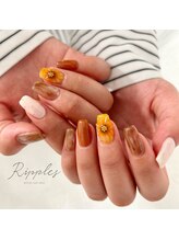 リップルズ(Ripples)/夏ひまわりネイル