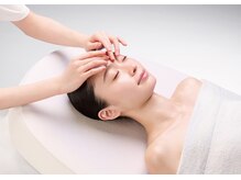 全身を包みこむきめ細やかなトータルケアで、深い没入体験へ。