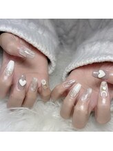 モモ(Momo)/ニュアンスネイル