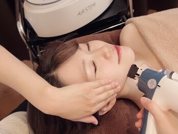 ナトゥーラ チュチュ(natura chuchu)の写真/究極のエイジングケア【ヒト幹細胞フェイシャル¥4980】一人一人オーダーメイドでお顔全体のシミを徹底改善!
