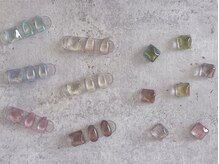 ネイルアンドアイラッシュ アヴィ(Nail and Eyelash A'vi)/話題のマグネット選べる37色