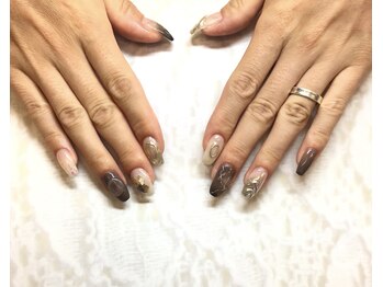 チアロ(Chiaro)/大人ニュアンスアート