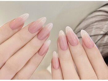 ユミ(U.MI.)/グラデーションネイル