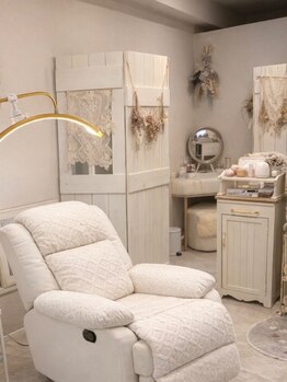 ブルームラッシュ(Bloom Lash)の写真/お一人お一人と向き合う施術を大切にしている小規模サロンです♪しっかりとしたカウンセリング有◎