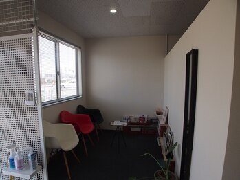 ほぐし整体プラスイチ(+1)/【待合室】